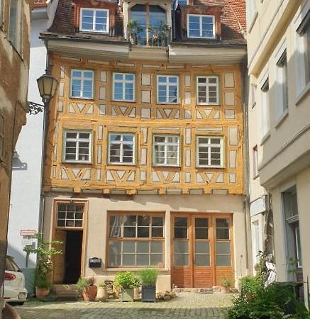 Historisches Denkmal Im Herzen Der Altstadt Esslingen am Neckar Exterior photo